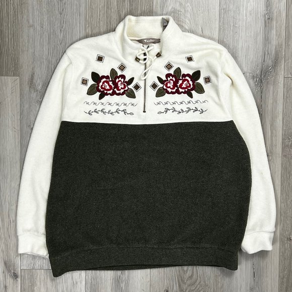 Tanjay Flowers Women's 1X Quarter Zip Fleece Sweater - Picture 1 of 9